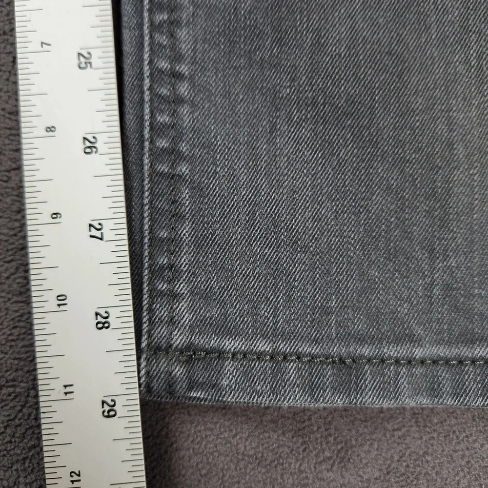 Levis 541 Jeans Mens 32x30 Gray Athletic Taper Fit Denim Modern Casual‎
